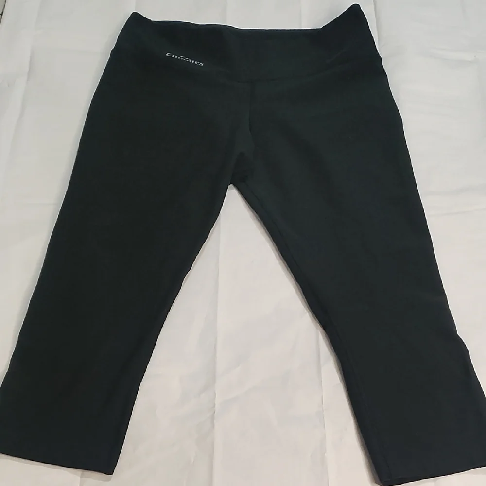 Nike Black‎ Performance Capris